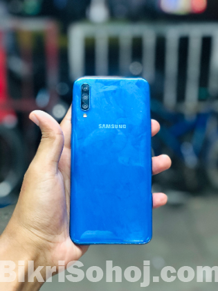 Samsung A50